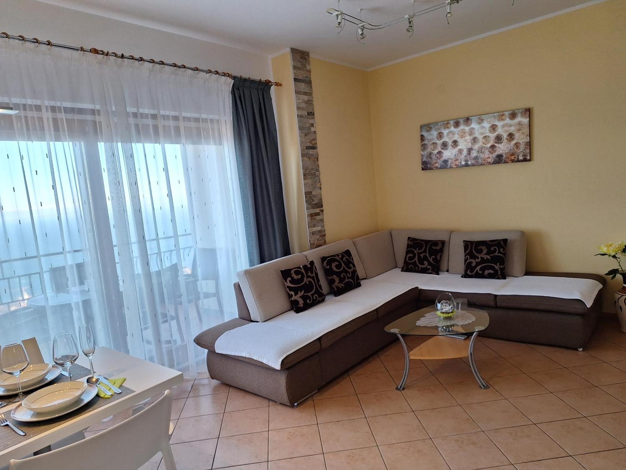 Villa Suzy-Apartments Suzana Lovran Exterior photo